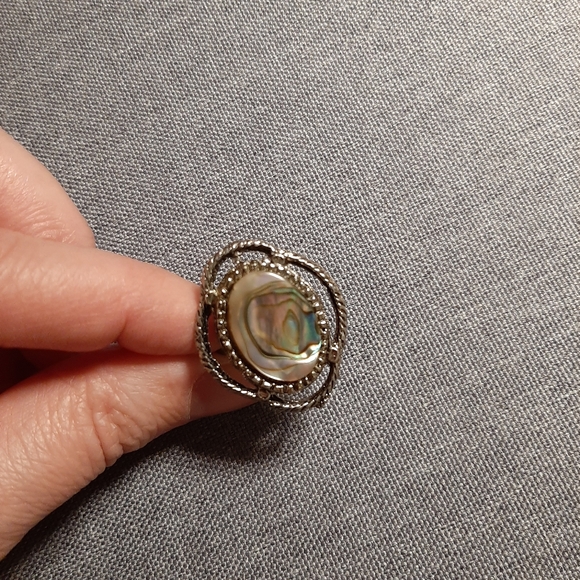 Two Victorian Style Rings - Picture 5 of 6